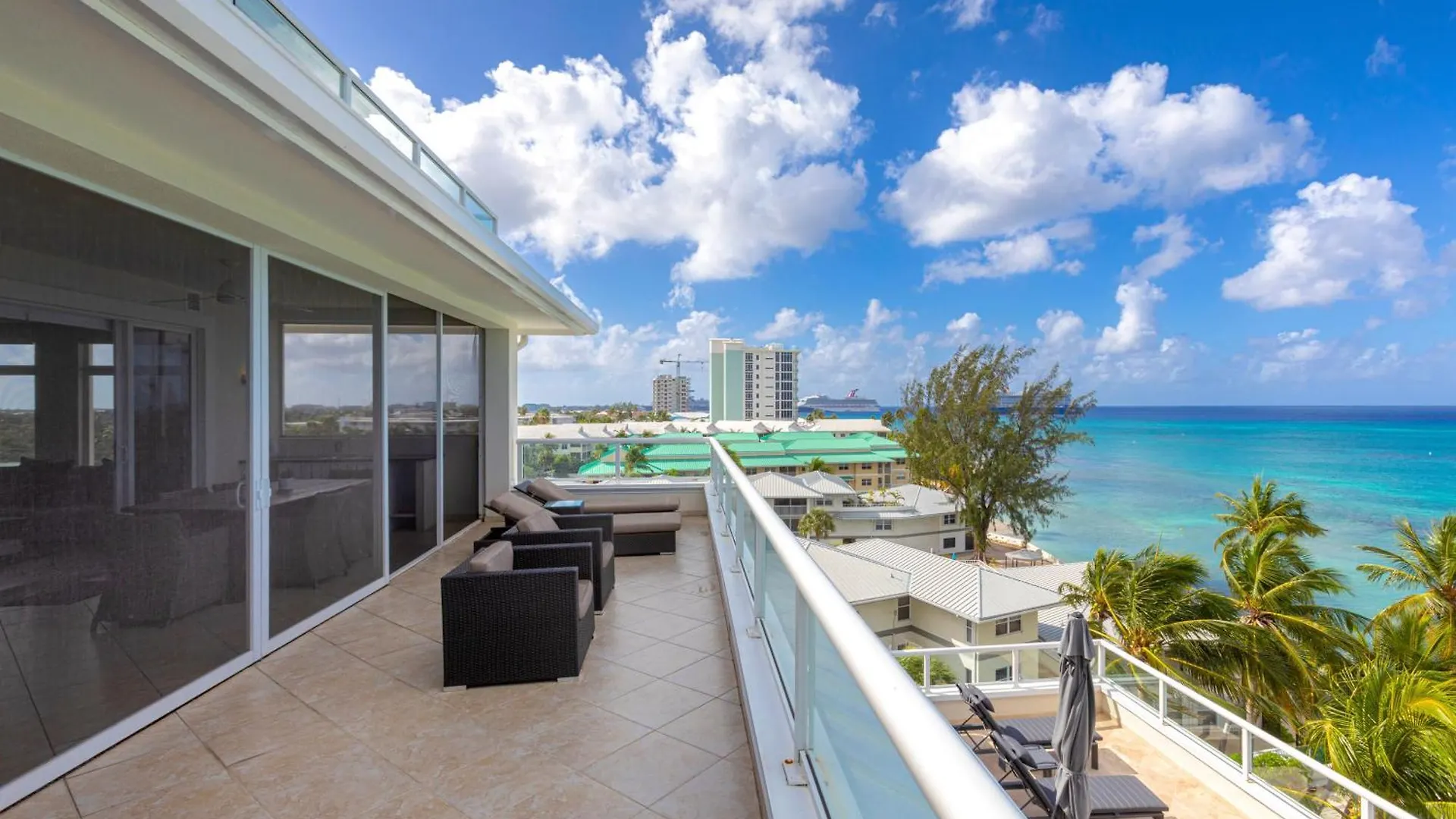 Lägenhet South Bay Beach Club 31- 3 Bedroom 2 Bathroom Unit George Town