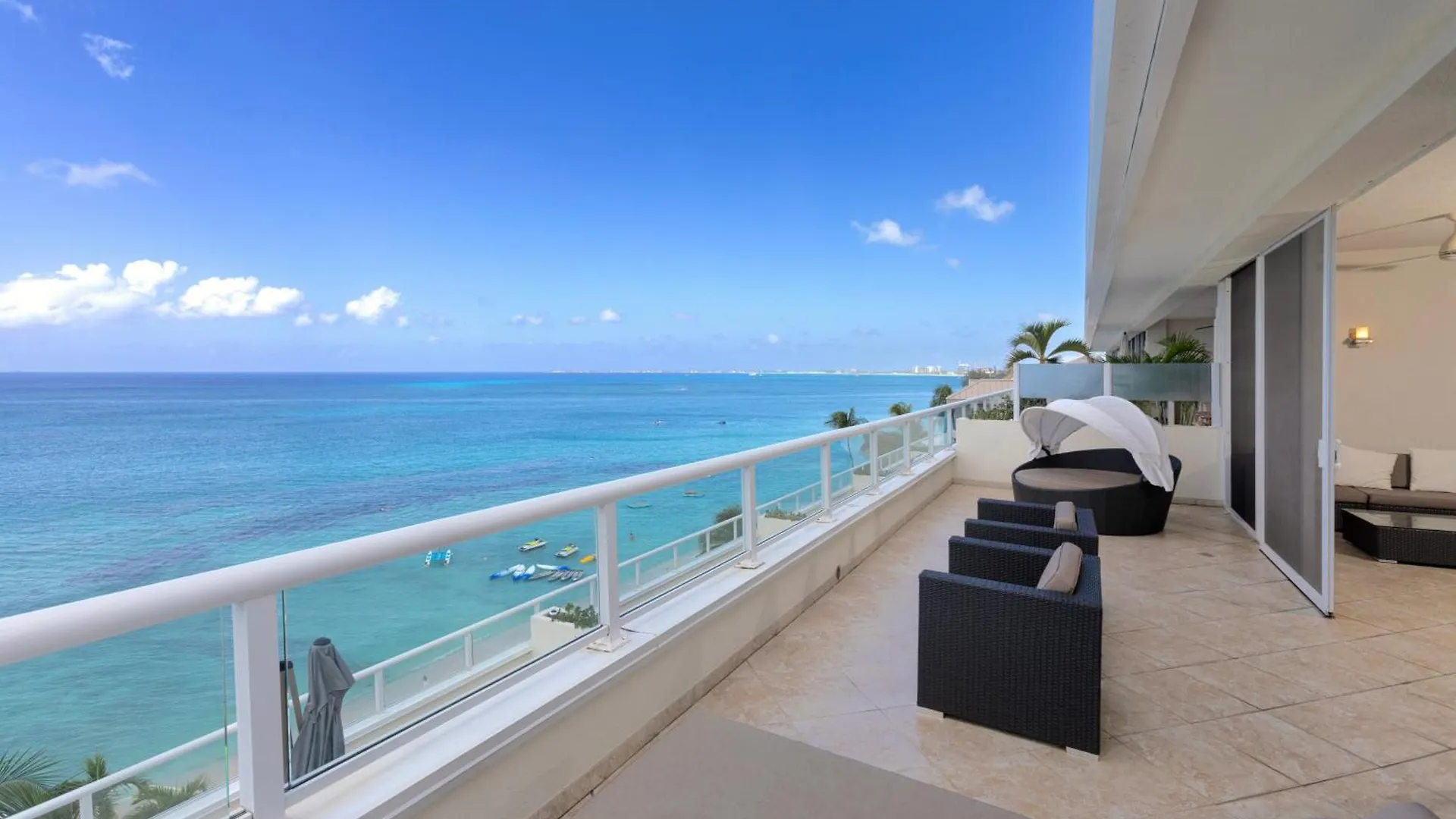 South Bay Beach Club 31- 3 Bedroom 2 Bathroom Unit George Town 0*,  Cayman Islands