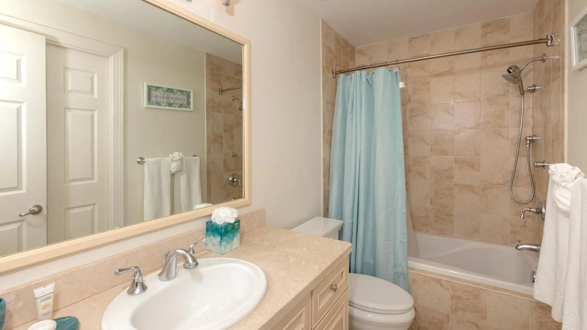 South Bay Beach Club 31- 3 Bedroom 2 Bathroom Unit George Town 0*,